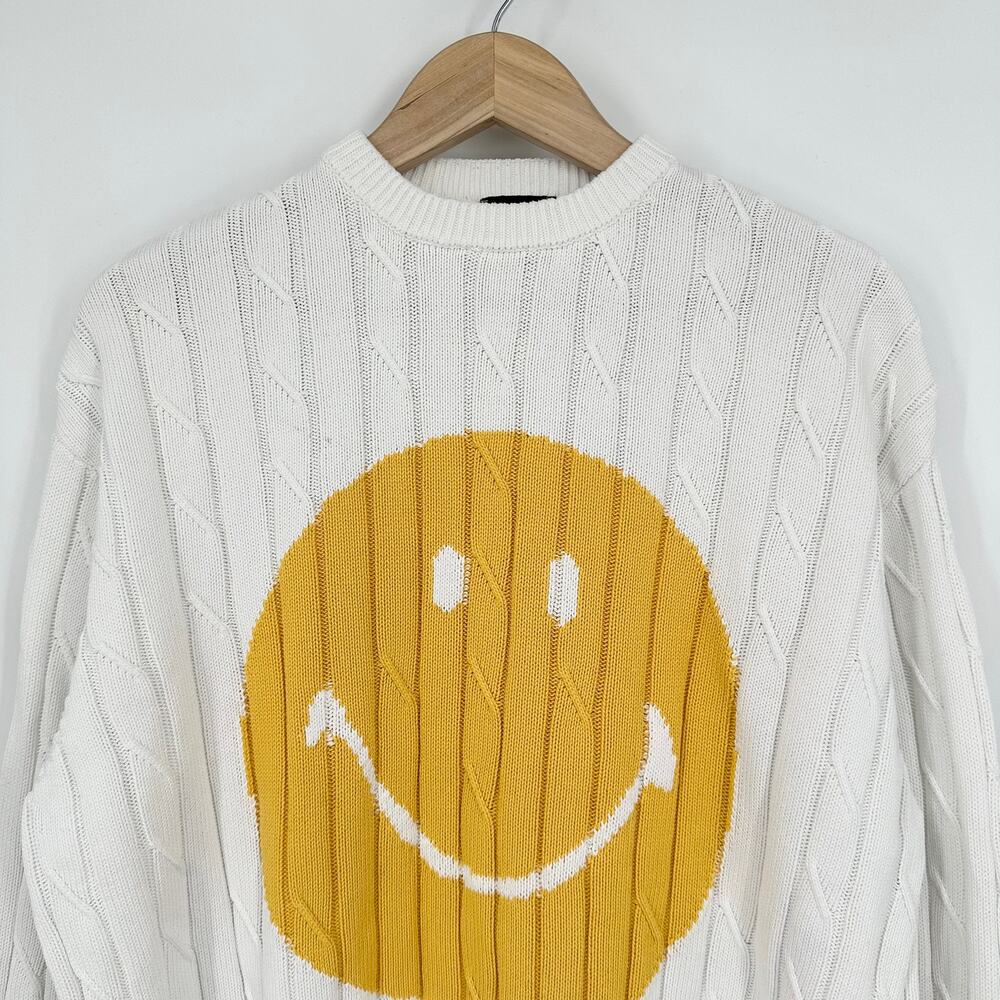 Joshua Sanders x Smiley Unisex Smile Chunky Cable Knit Sweater Crew Neck, White - Picture 6 of 14